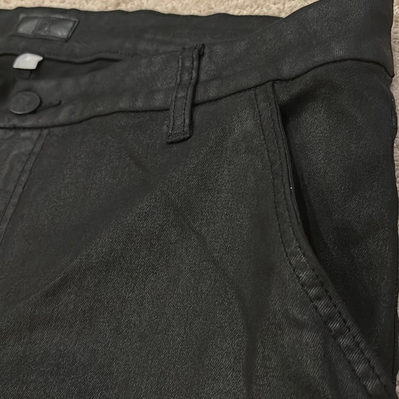 Kut from the kloth, Meg, coated denim black jeans size 16 - Picture 3 of 7